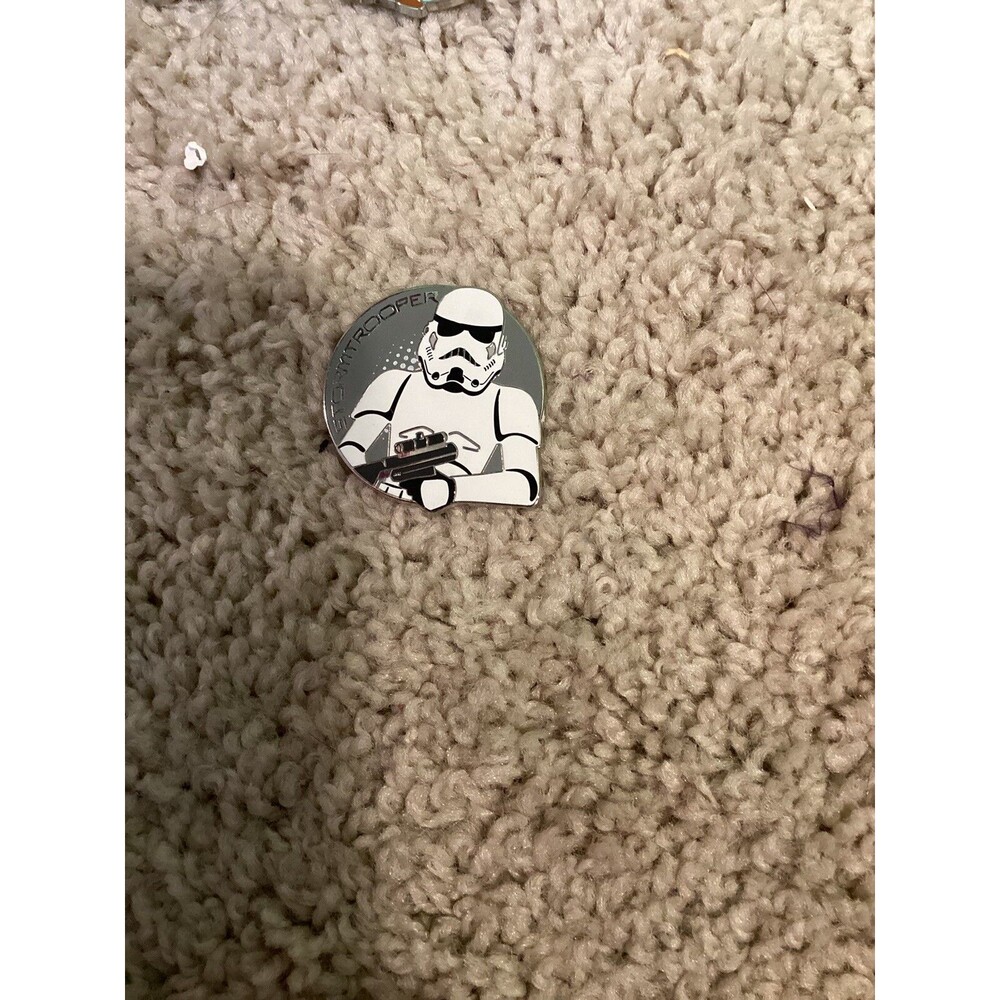 2024 Disney Parks Star Wars Stormtrooper Mystery Pin   Z1